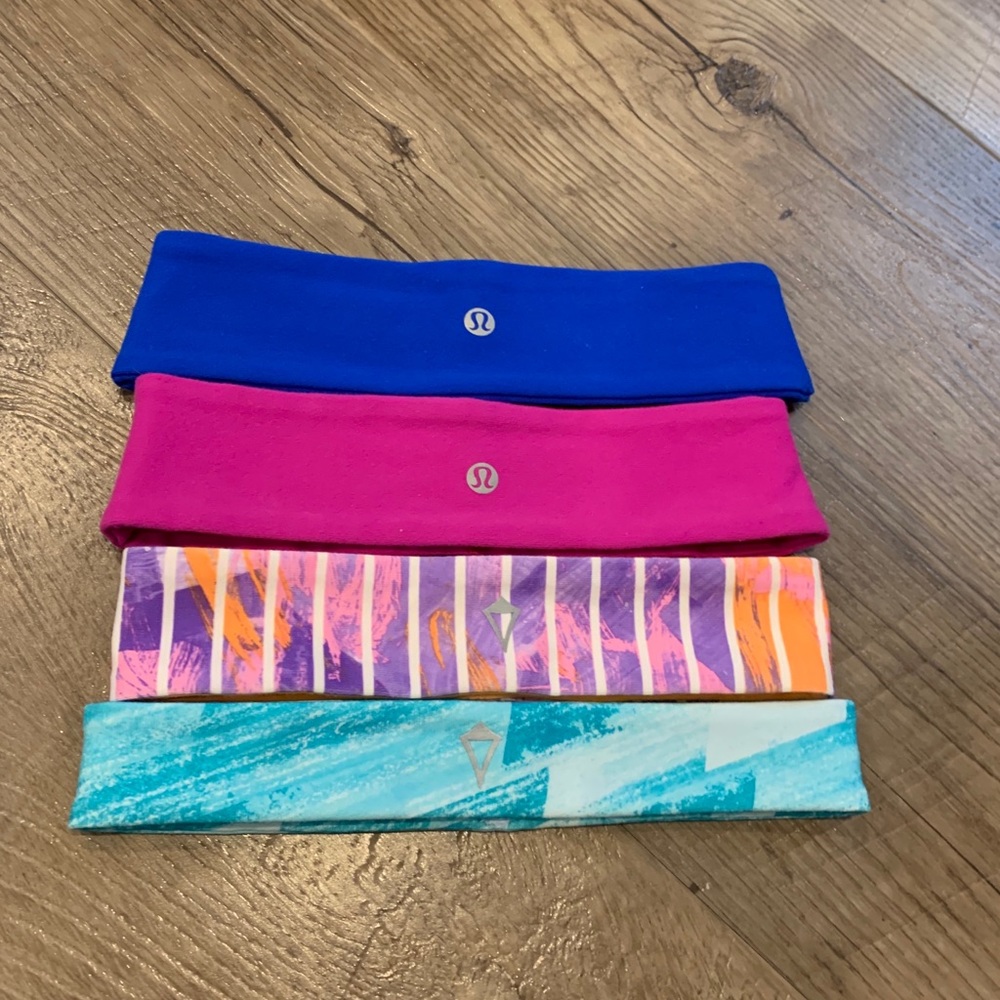 4 head bands (2 lulu and other 2 ivivva) brand new